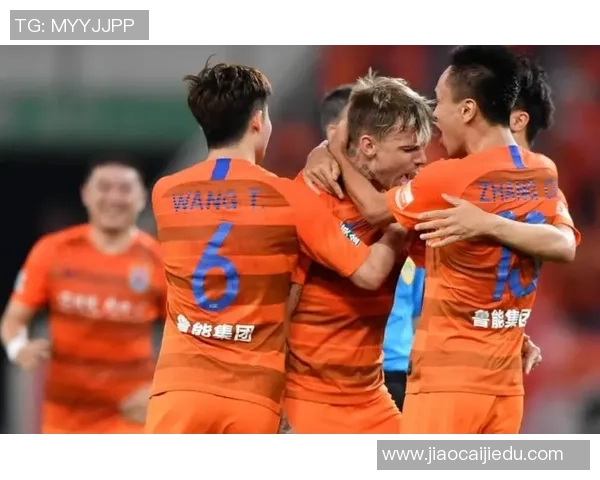 鲁能与国安赛场冲突引发球迷热议背后的深层次原因分析